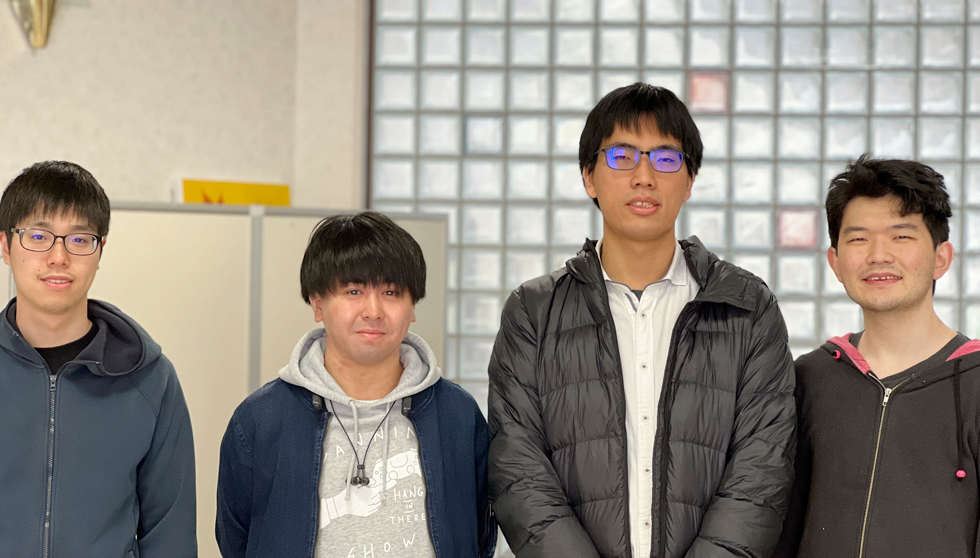 G検定を受けた4人の生徒